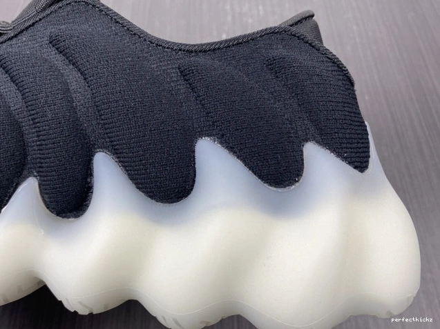 H68031 400 YEEZY ADIDAS 0717